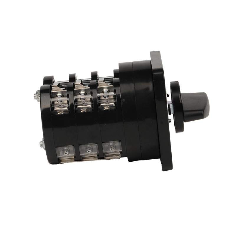 LW5-16A/3P  Universal Switch